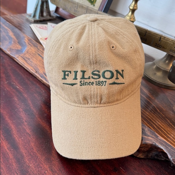 Filson Embroidered Cotton Flex Cap Hat size L - Picture 3 of 4